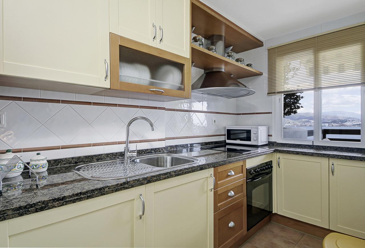 Marina Playa Apartment Ла Херадура Екстериор снимка